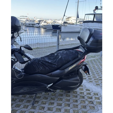 Yamaha X-Max Sele Kılıfı | Kaymaz, Koruyucu ve Şık Scooter Sele Koruma Kılıfı